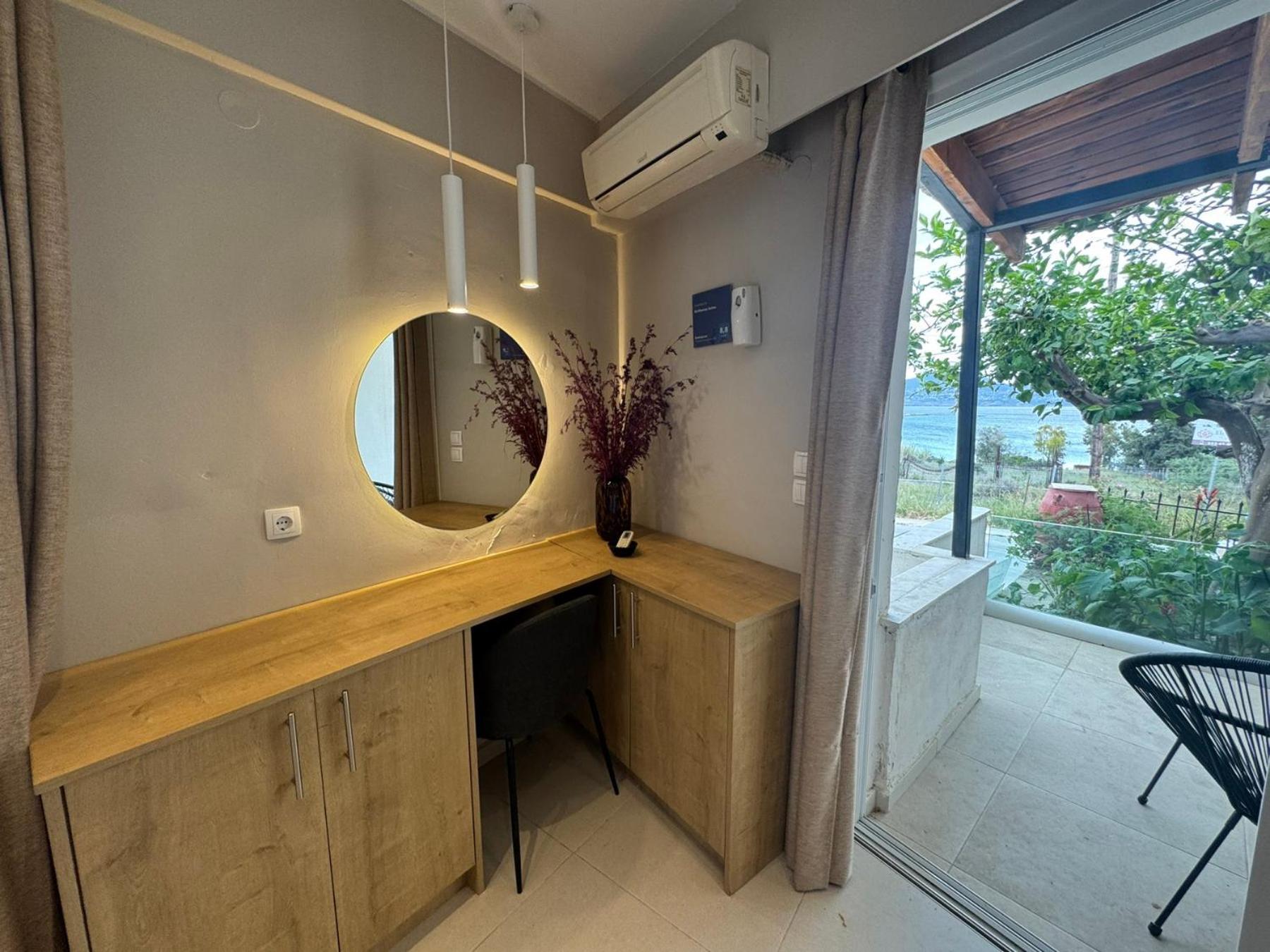 Eleftherias Suites - Near Beach Apartments Marathi (Crete) Exterior foto